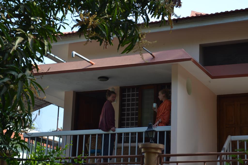 Thoms Beach Homestay Alappuzha Bagian luar foto