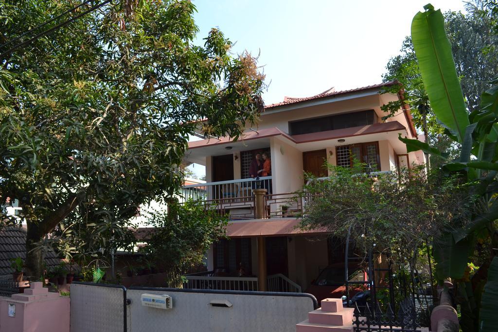 Thoms Beach Homestay Alappuzha Bagian luar foto