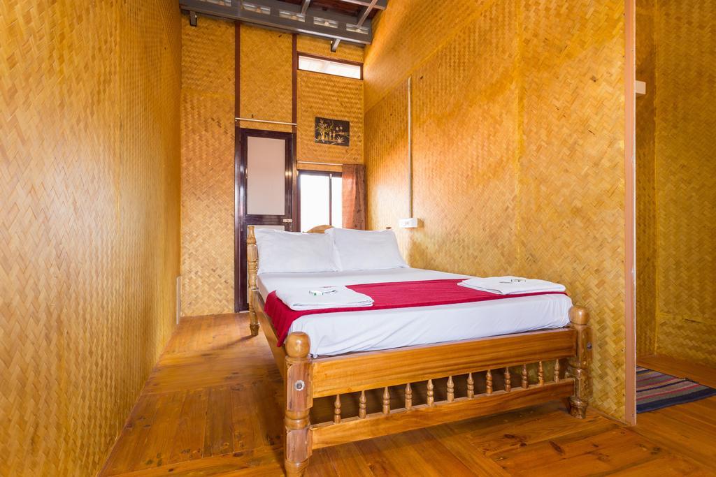 Thoms Beach Homestay Alappuzha Bagian luar foto