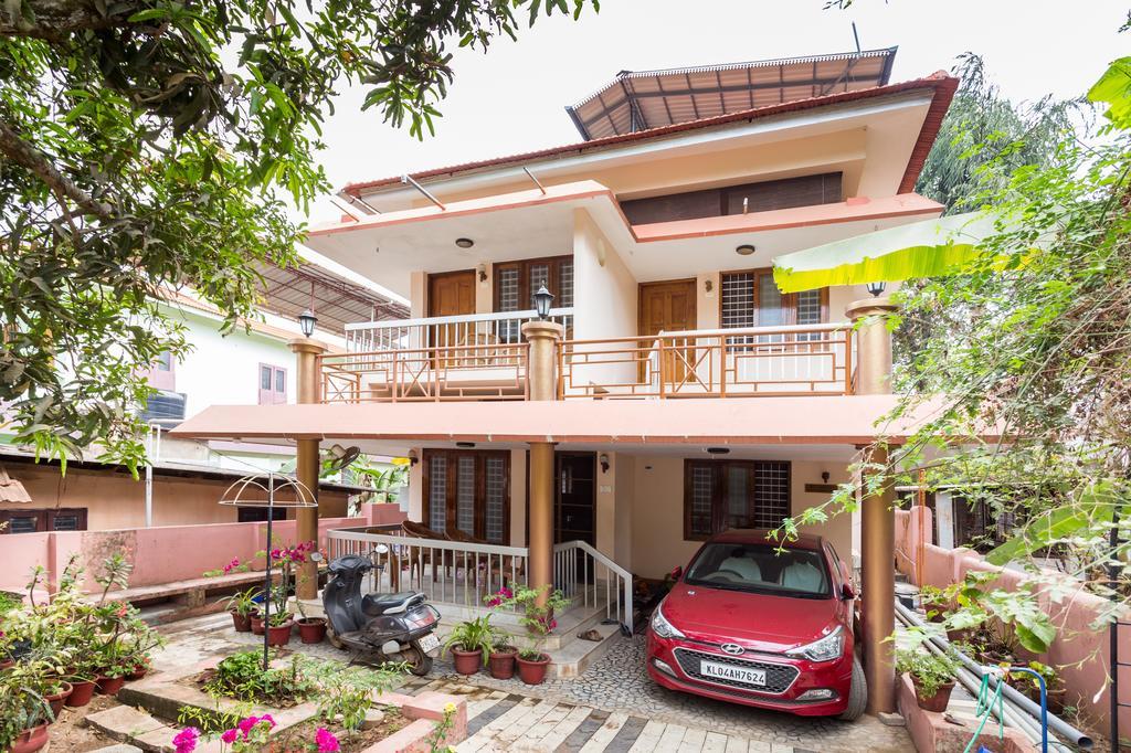 Thoms Beach Homestay Alappuzha Bagian luar foto