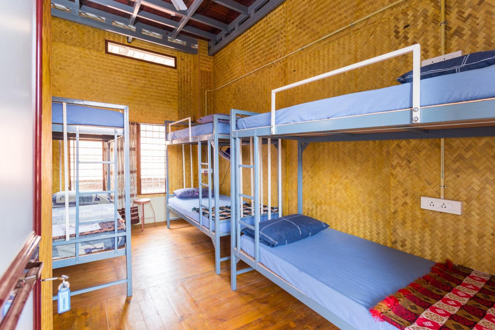 Thoms Beach Homestay Alappuzha Bagian luar foto