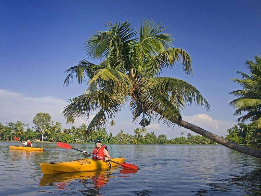 Thoms Beach Homestay Alappuzha Bagian luar foto